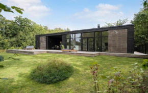 Nice Home In Hornbæk With Wifi in Hornbæk